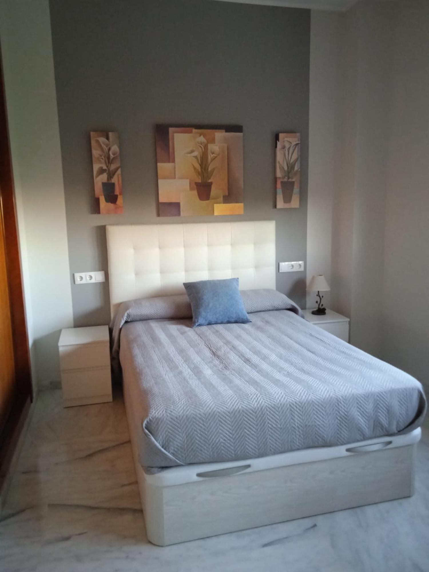 Fibes Lux Sevilla Este. Dış mekan fotoğraf